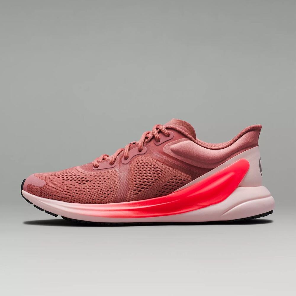 Women’s Lululemon Blissfeel Running Shoe Size 8.5